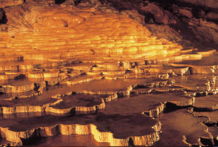 Akiyoshidou (Akiyoshi cave) Akiyoshidou (Akiyoshi cave)